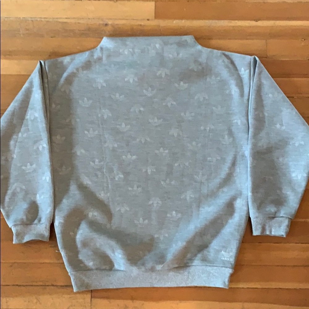 Adidas Originals boatneck gray sweatshirt. Size S